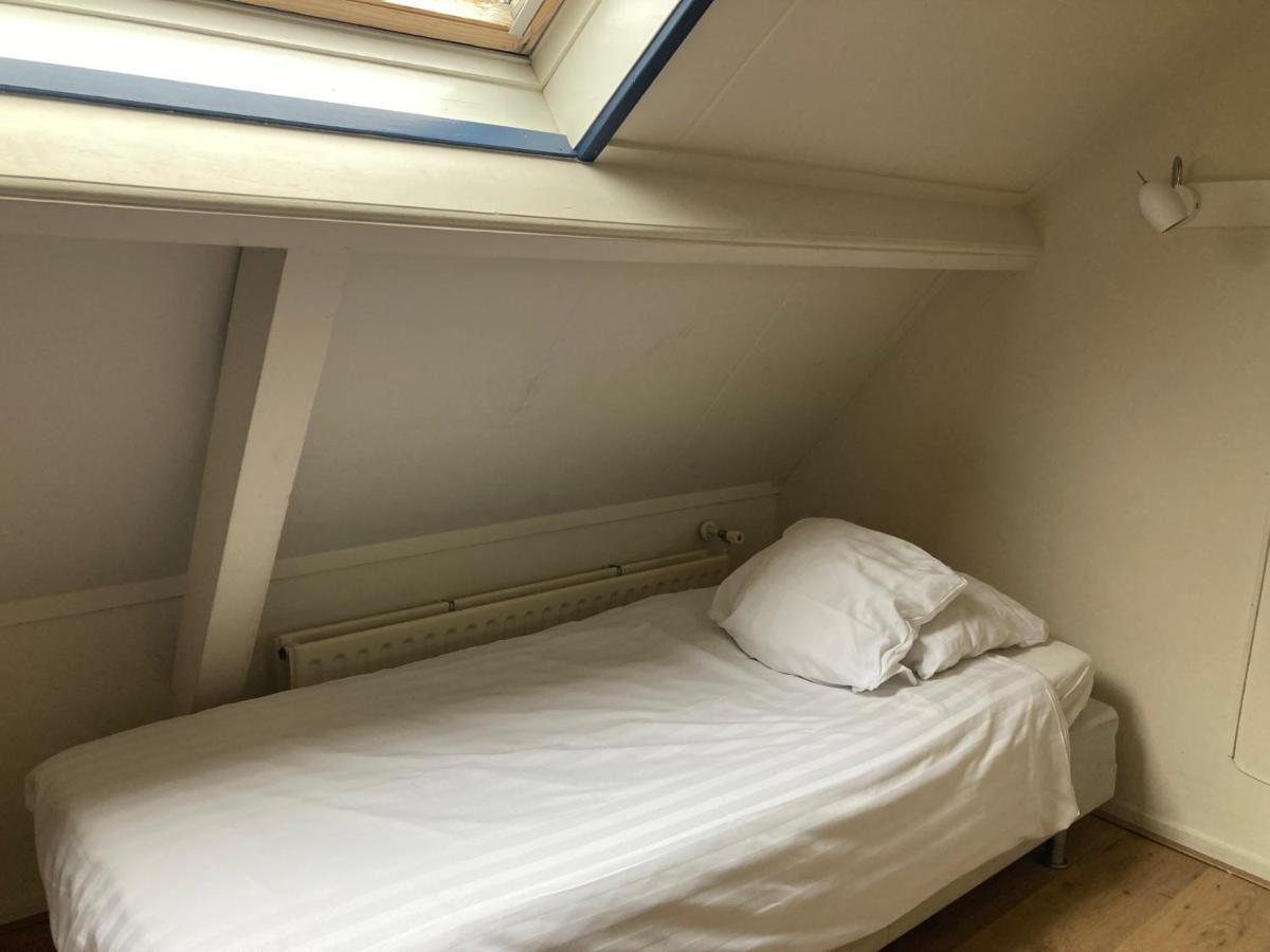 Rb Hostel ซีริกเซ ภายนอก รูปภาพ